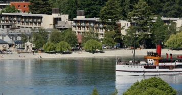 Novotel Bay With Earnslaw2