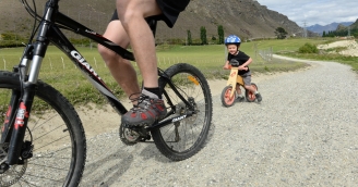 Queenstown Trail Gibbston River Trail Opening Cyclists George Pirie Credit Sheena Haywood 81115